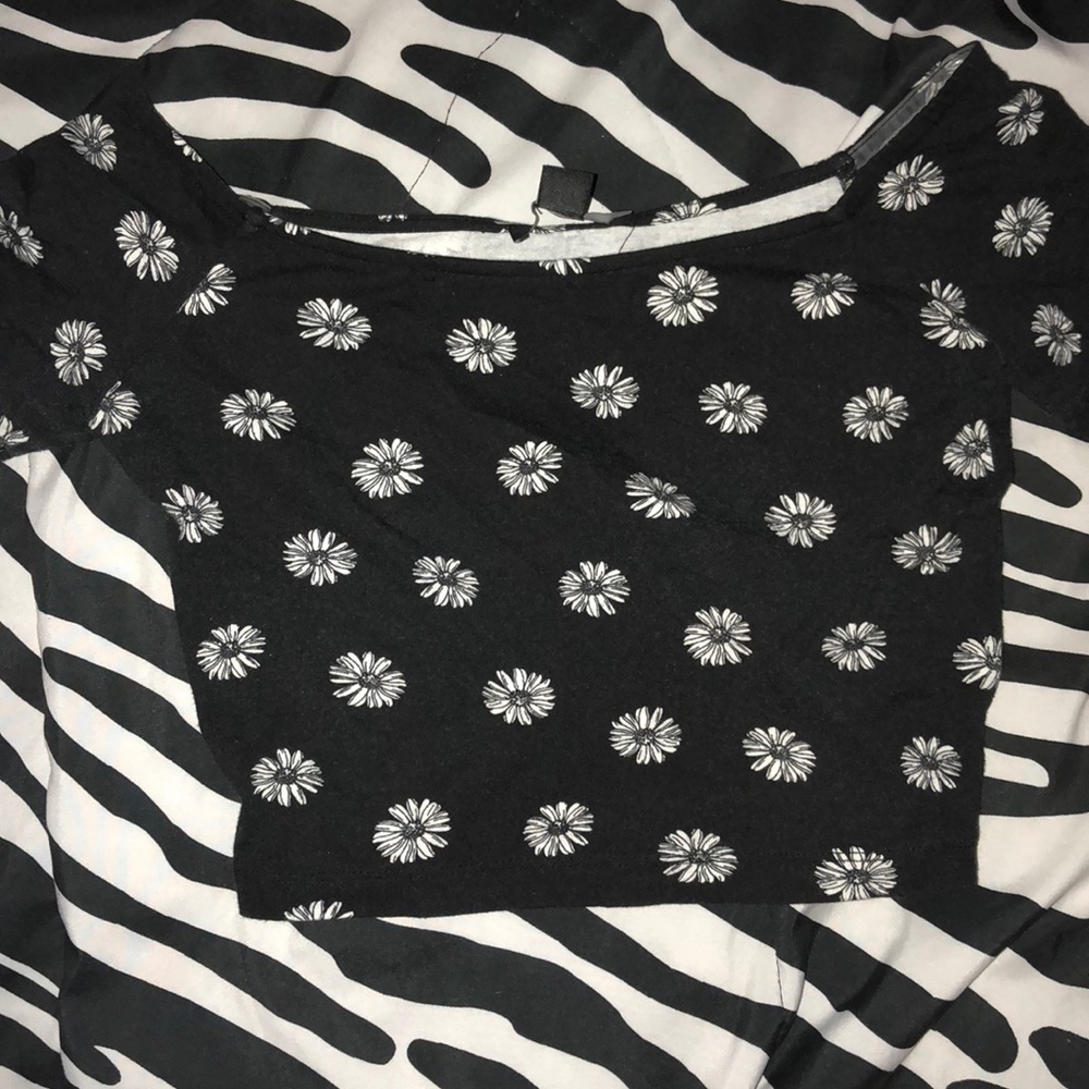 Black crop top with flowers